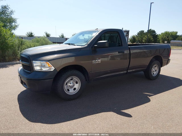 45670844 :رقم المزاد ، 3C6JR6DG9KG502192 vin ، 2019 Ram 1500 Classic Tradesman  4x2 8' Box مزاد بيع