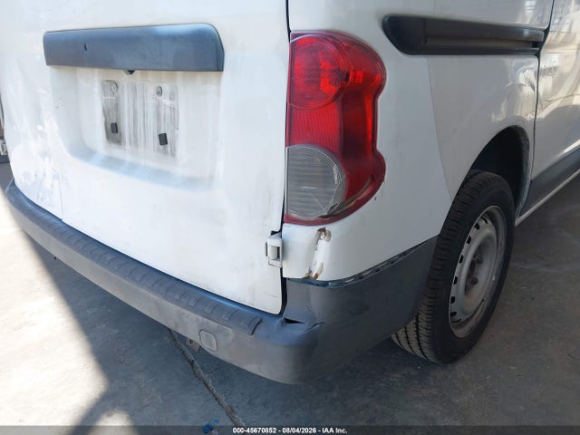 3N6CM0KN5KK693408 Nissan Nv200 S