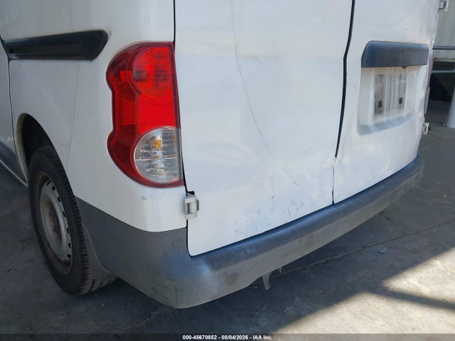 3N6CM0KN5KK693408 Nissan Nv200 S