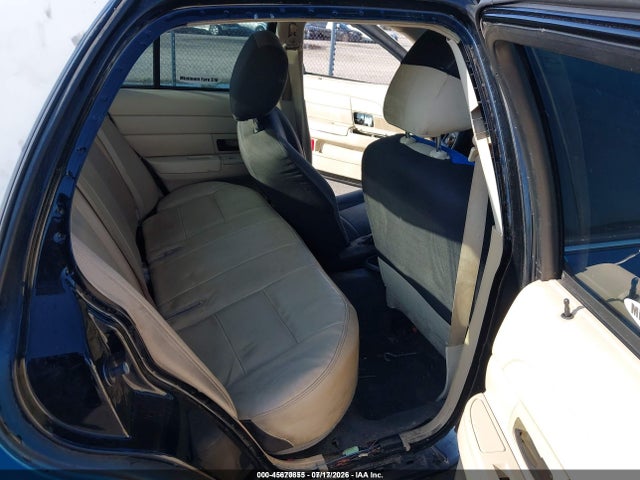Продаж на аукціоні авто 2011 Ford Crown Victoria Police Interceptor, vin: 2FABP7BV4BX152394, номер лоту: 45670855