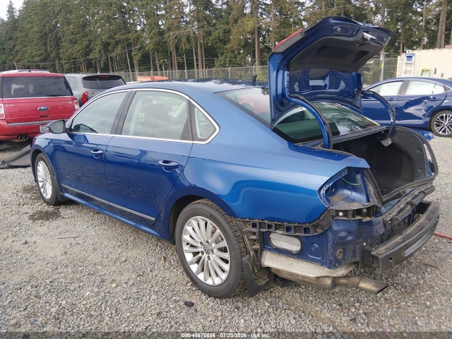 1VWBT7A32GC031757 Volkswagen Passat 1.8t Se