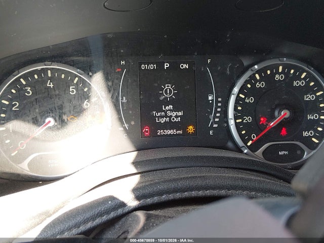 Продажа на аукционе авто 2017 Jeep Renegade Sport, vin: ZACCJAAB1HPF04949, номер лота: 45670859