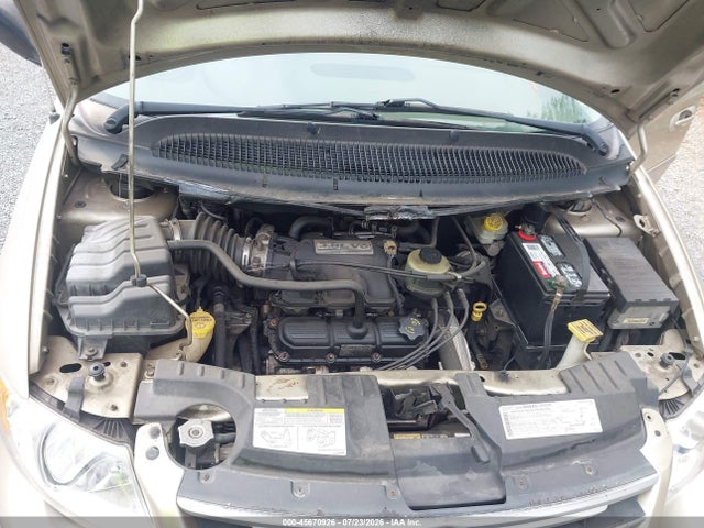 Продажа на аукционе авто 2005 Chrysler Town & Country Limited, vin: 2C8GP64L85R182219, номер лота: 45670926