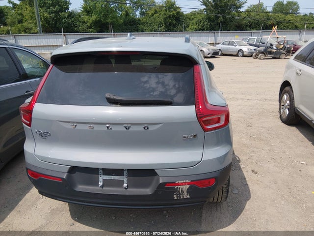 Продаж на аукціоні авто 2024 Volvo Xc40 B5 Ultimate Dark Theme, vin: YV4L12UM0R2280164, номер лоту: 45670953