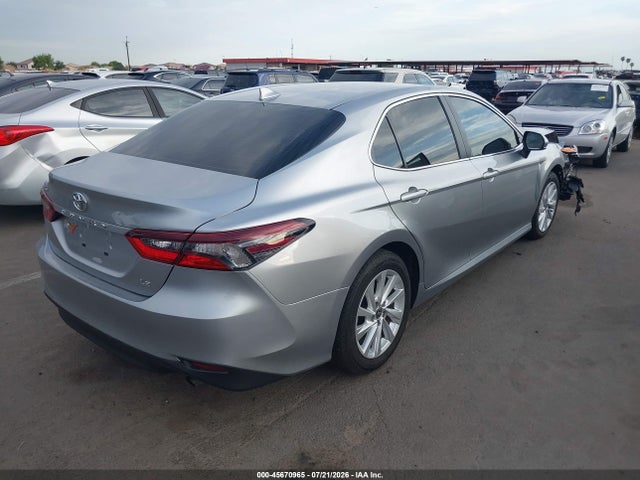 Toyota CAMRY LE 2024 4T1C11AK4RU891007 Image 4