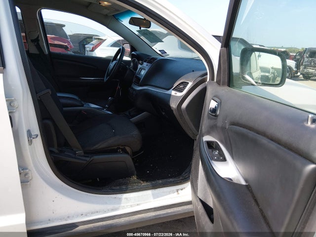 45670966 :رقم المزاد ، 3C4PDCBG5ET210909 vin ، 2014 Dodge Journey Sxt مزاد بيع