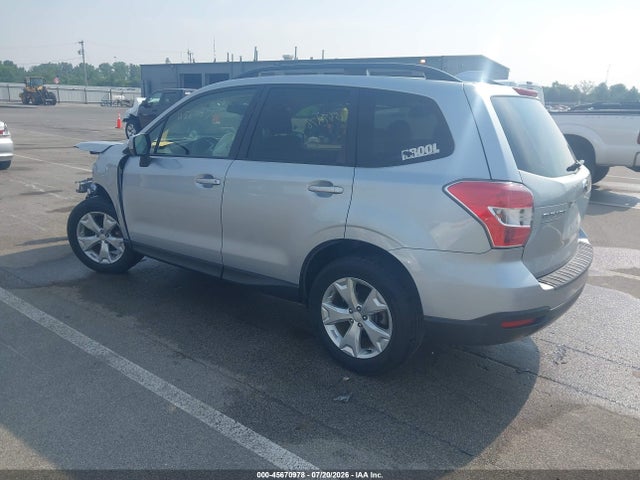 Subaru Forester 2.5i Premium 2016 JF2SJAFC4GH498312 Image 3