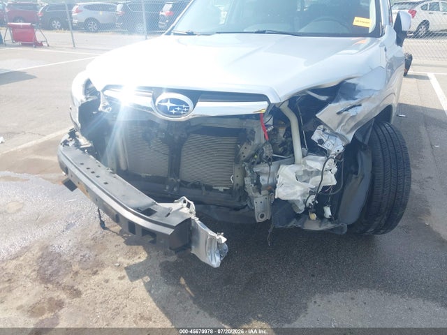 Subaru Forester 2.5i Premium 2016 JF2SJAFC4GH498312 Image 6