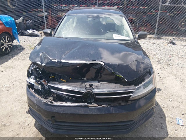 Продажа на аукционе авто 2015 Volkswagen Jetta 2.0l S, vin: 3VW2K7AJ7FM355351, номер лота: 45670979