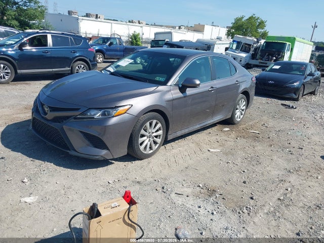 4T1B11HK1JU151047 Toyota CAMRY LE