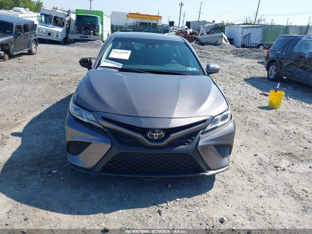 4T1B11HK1JU151047 Toyota CAMRY LE