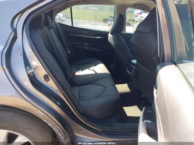 4T1B11HK1JU151047 Toyota CAMRY LE