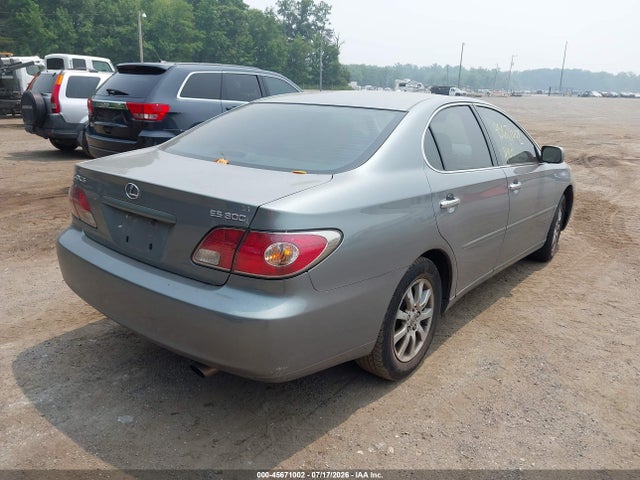 Продажа на аукционе авто 2003 Lexus Es 300, vin: JTHBF30GX30103967, номер лота: 45671002
