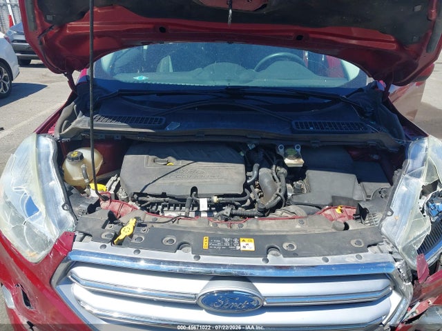 1FMCU9GD3HUE74894 Ford ESCAPE SE