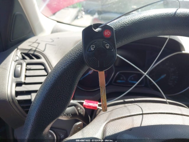 1FMCU9GD3HUE74894 Ford ESCAPE SE