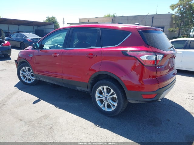 1FMCU9GD3HUE74894 Ford ESCAPE SE