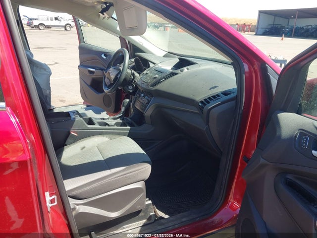 1FMCU9GD3HUE74894 Ford ESCAPE SE