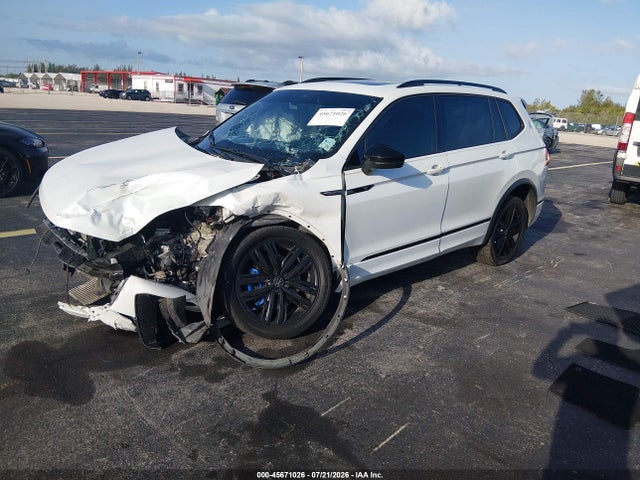 Aukcja sprzedaży 2022 Volkswagen Tiguan 2.0t Se R-line Black, vin: 3VVCB7AX2NM105270, numer aukcji: 45671026