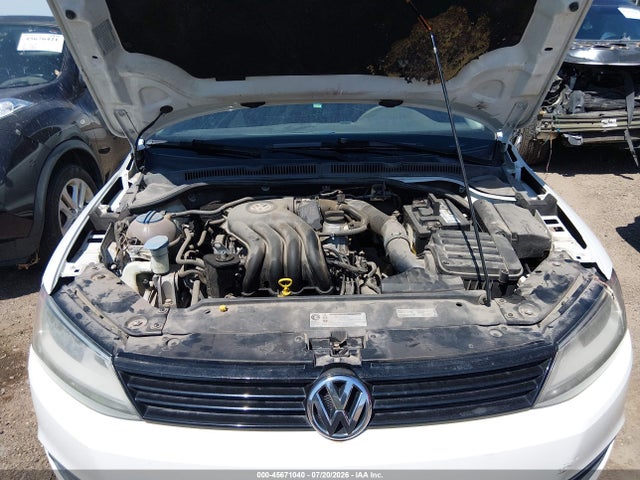 3VW2K7AJ9EM424412 Volkswagen Jetta 2.0l S