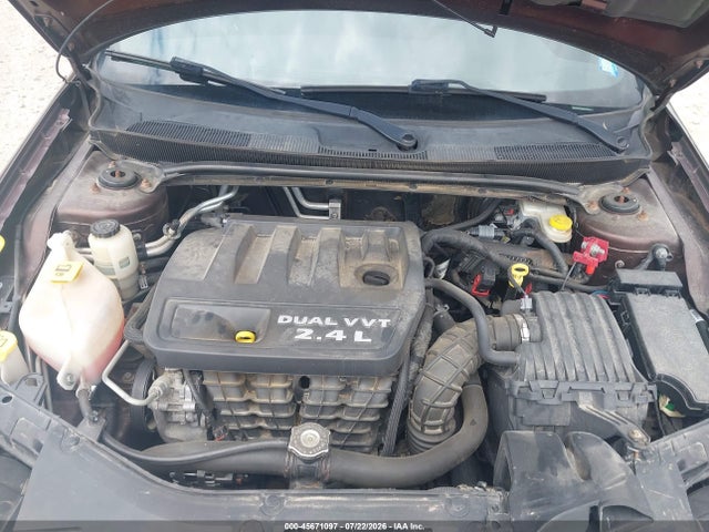 45671097 :رقم المزاد ، 1C3CCBAB1DN559487 vin ، 2013 Chrysler 200 Lx مزاد بيع