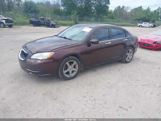 45671097 :رقم المزاد ، 1C3CCBAB1DN559487 vin ، 2013 Chrysler 200 Lx مزاد بيع
