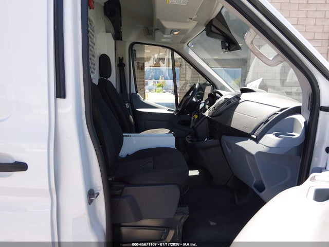 1FTBW2CM0HKB02514 Ford Transit-350