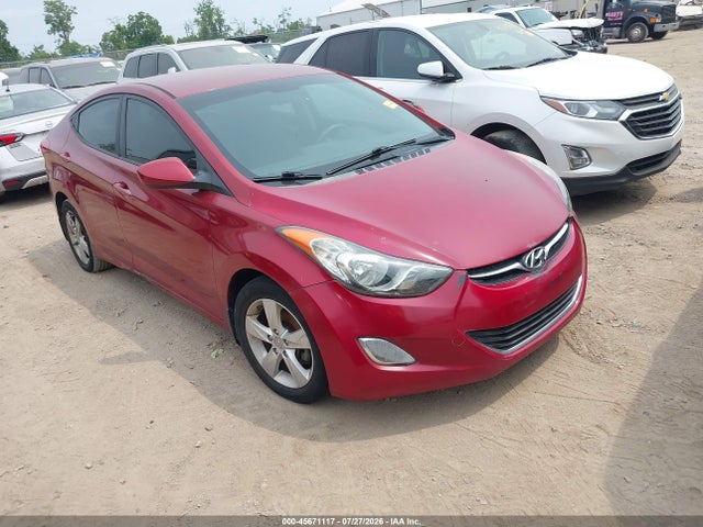 2013 Hyundai Elantra Gls მანქანა იყიდება აუქციონზე, vin: 5NPDH4AE8DH404135, აუქციონის ნომერი: 45671117