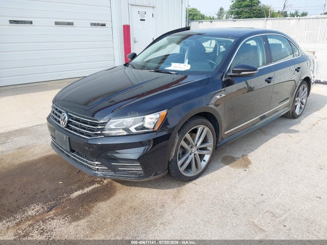2017 Volkswagen Passat 1.8t R-line მანქანა იყიდება აუქციონზე, vin: 1VWDT7A36HC080518, აუქციონის ნომერი: 45671141
