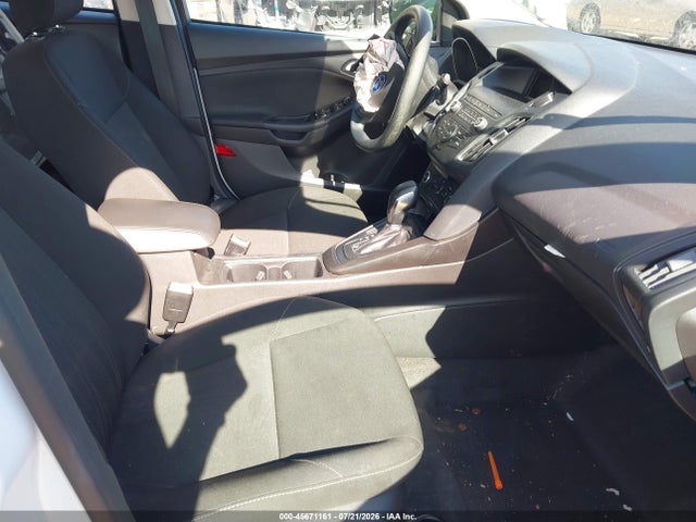 2018 Ford Focus Se მანქანა იყიდება აუქციონზე, vin: 1FADP3F28JL293255, აუქციონის ნომერი: 45671161