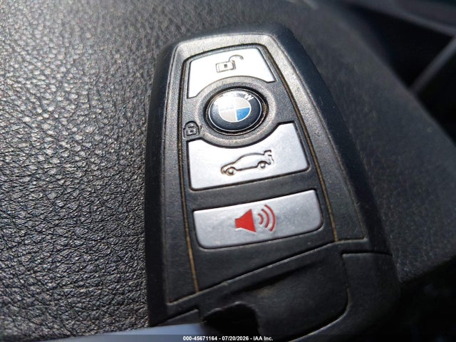 Aukcja sprzedaży 2016 Bmw 320i, vin: WBA8A9C57GK617533, numer aukcji: 45671164