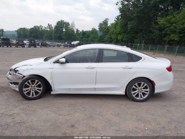 2015 Chrysler 200 Limited მანქანა იყიდება აუქციონზე, vin: 1C3CCCABXFN660777, აუქციონის ნომერი: 45671168