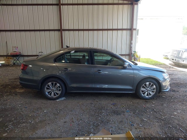 3VWD67AJ8GM378538 Volkswagen Jetta 1.4t Se