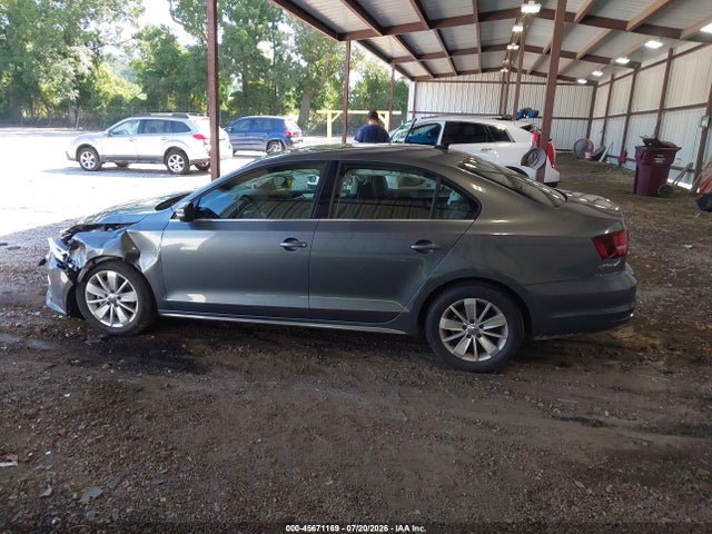 3VWD67AJ8GM378538 Volkswagen Jetta 1.4t Se