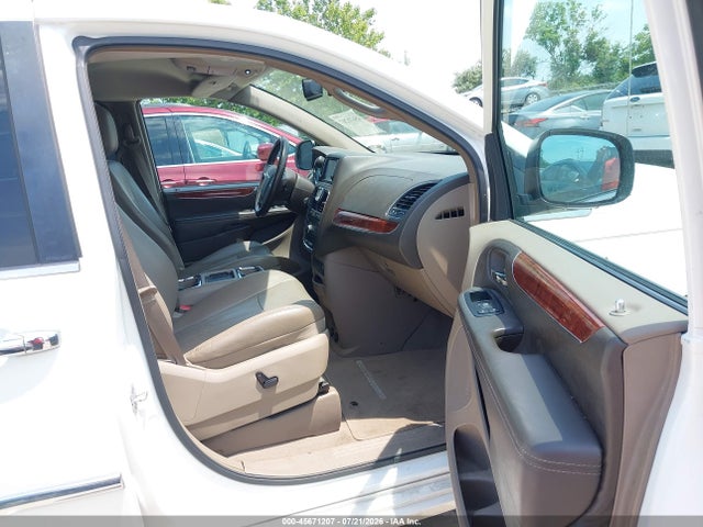 2012 Chrysler Town & Country Touring-l მანქანა იყიდება აუქციონზე, vin: 2C4RC1CG5CR170863, აუქციონის ნომერი: 45671207
