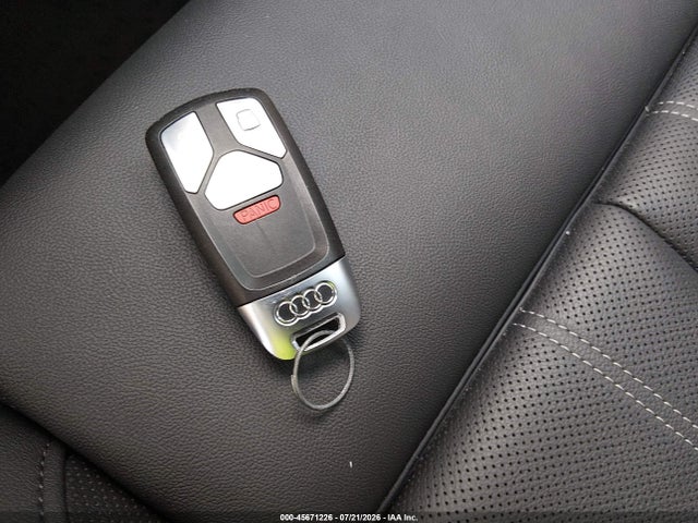 Продажа на аукционе авто 2023 Audi Q5 Premium Plus 40 Tfsi Quattro S Tronic, vin: WA1BBAFYXP2056879, номер лота: 45671226