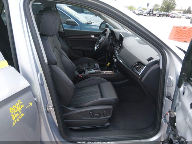 Продажа на аукционе авто 2023 Audi Q5 Premium Plus 40 Tfsi Quattro S Tronic, vin: WA1BBAFYXP2056879, номер лота: 45671226