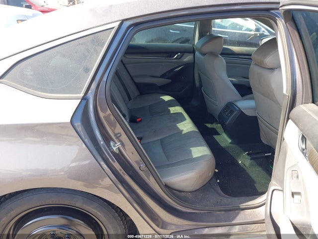 1HGCV1F97JA027784 Honda Accord Touring