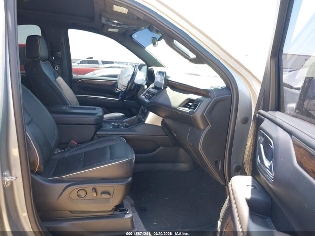 45671241 :رقم المزاد ، 1GNSKFKD4PR172731 vin ، 2023 Chevrolet Suburban 4wd Premier مزاد بيع