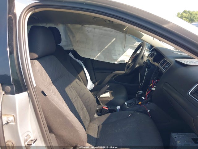 2013 Volkswagen Jetta 2.0l S მანქანა იყიდება აუქციონზე, vin: 3VW2K7AJXDM221608, აუქციონის ნომერი: 45671248