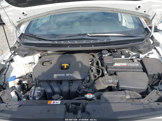45671259 :رقم المزاد ، 3KPFK4A77HE043745 vin ، 2017 Kia Forte Lx مزاد بيع
