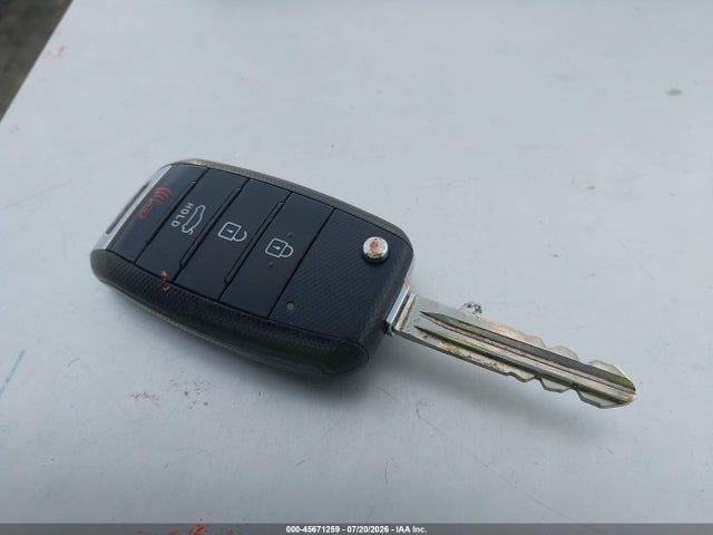 45671259 :رقم المزاد ، 3KPFK4A77HE043745 vin ، 2017 Kia Forte Lx مزاد بيع