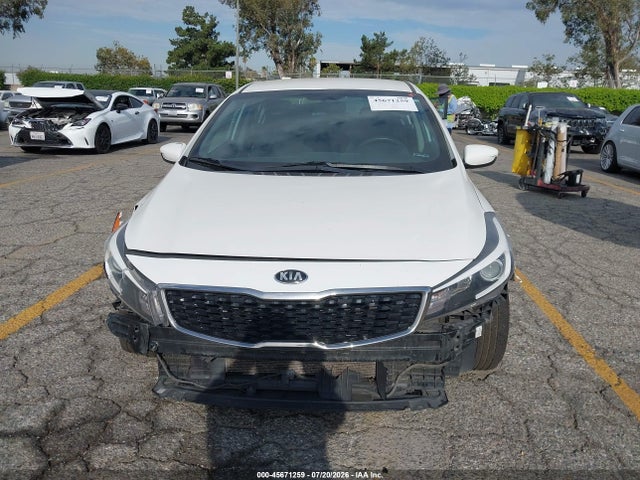 45671259 :رقم المزاد ، 3KPFK4A77HE043745 vin ، 2017 Kia Forte Lx مزاد بيع