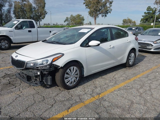 45671259 :رقم المزاد ، 3KPFK4A77HE043745 vin ، 2017 Kia Forte Lx مزاد بيع