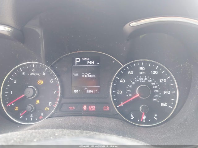 45671259 :رقم المزاد ، 3KPFK4A77HE043745 vin ، 2017 Kia Forte Lx مزاد بيع