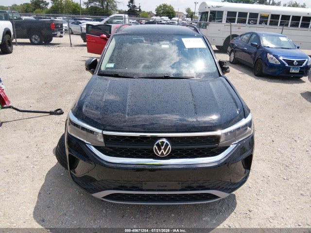 Продаж на аукціоні авто 2022 Volkswagen Taos 1.5t S, vin: 3VVAX7B27NM047457, номер лоту: 45671284