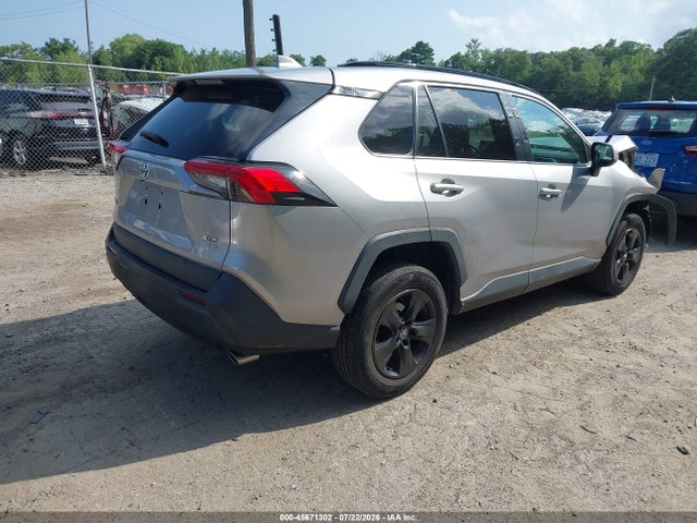 45671302 :رقم المزاد ، 2T3P1RFV4LC099278 vin ، 2020 Toyota Rav4 Xle مزاد بيع
