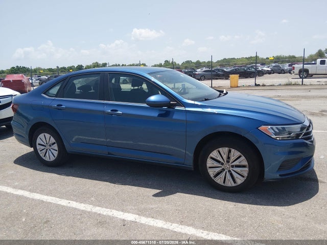 2019 Volkswagen Jetta 1.4t R-line/1.4t S/1.4t Se მანქანა იყიდება აუქციონზე, vin: 3VWCB7BU7KM226002, აუქციონის ნომერი: 45671310