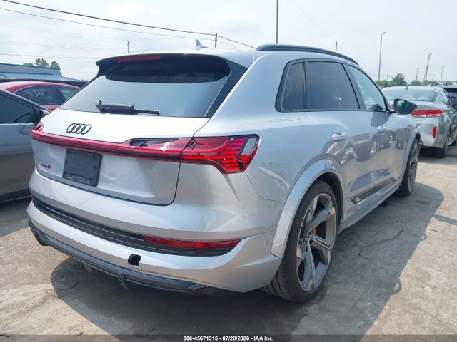 Продажа на аукционе авто 2022 Audi E-tron S Prestige Quattro, vin: WA1VCBGE2NB035588, номер лота: 45671315