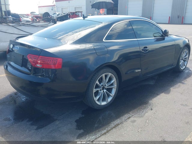 Audi A5 2.0t Premium 2014 WAULFAFR7EA011275 Image 4
