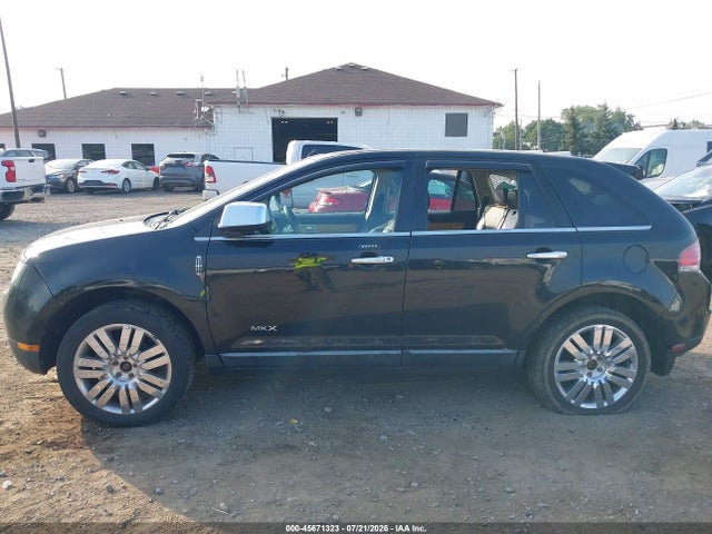 45671323 :رقم المزاد ، 2LMDJ8JC9ABJ24435 vin ، 2010 Lincoln Mkx مزاد بيع